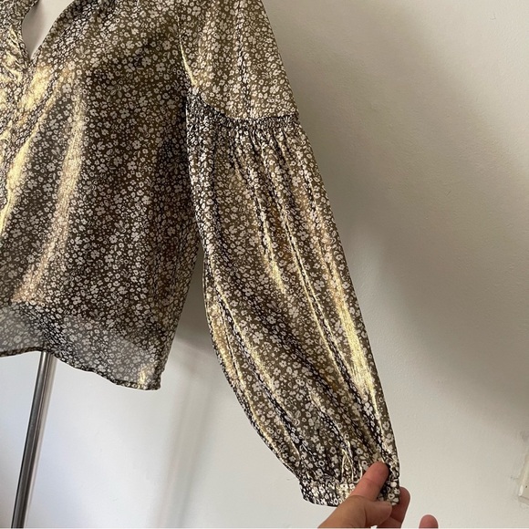 Current Air Gold metallic floral blouse size XS preowned - Picture 3 of 4